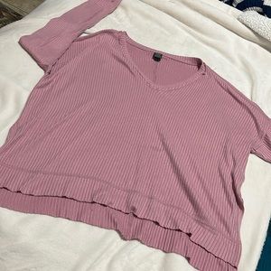 Pink long sleeved flown top